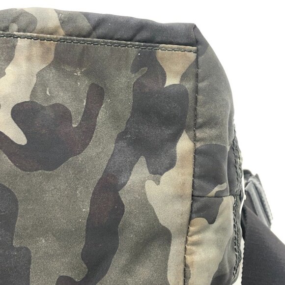 PRADA Green Shoulder Bag - Picture 4 of 12